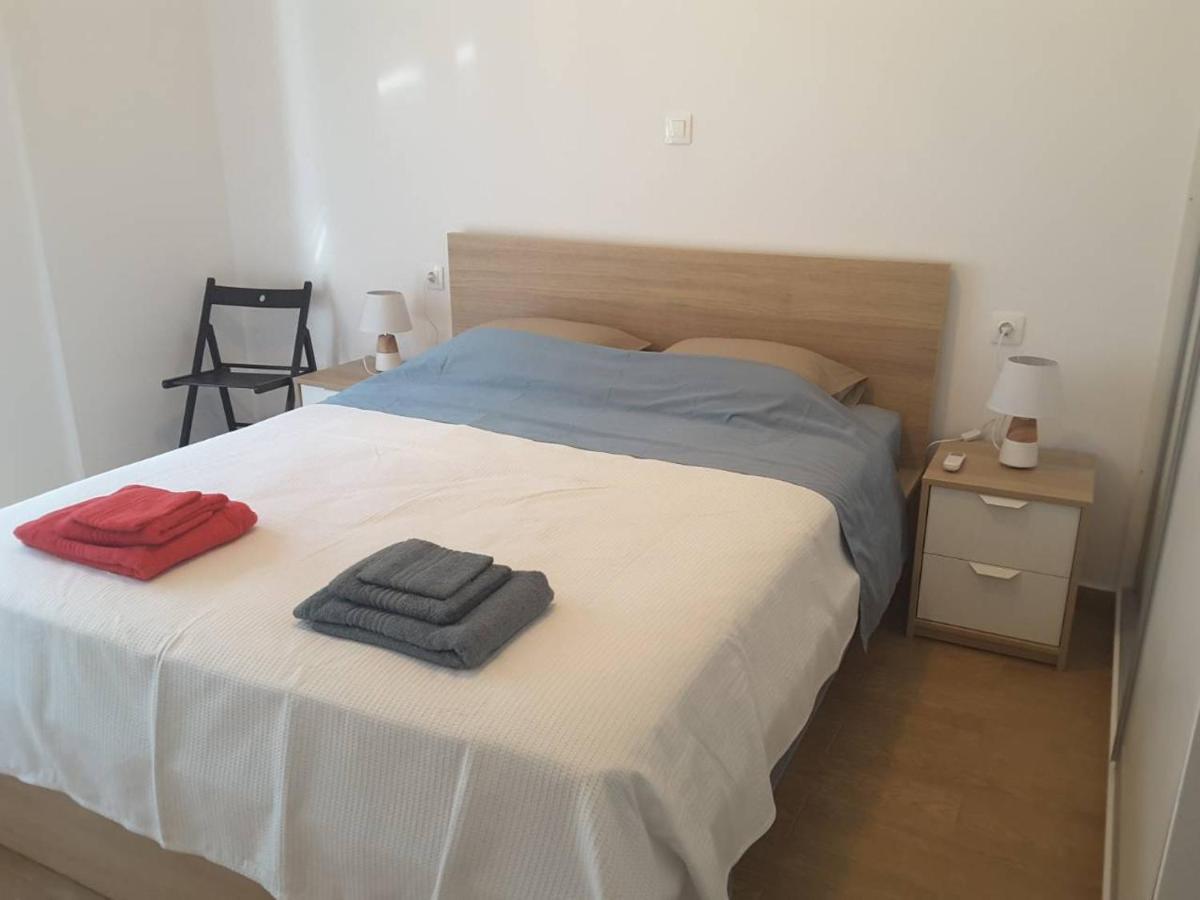 Seaview Apartment In Theheart Of Loutraki 외부 사진